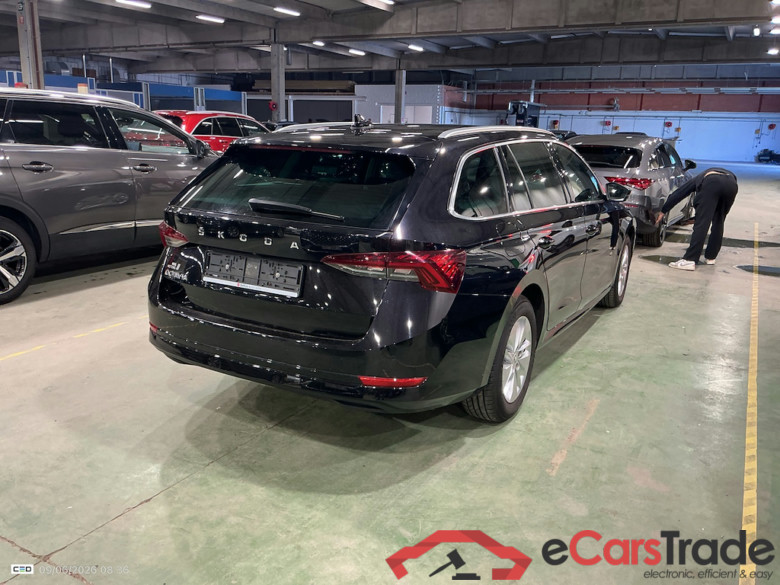 SKODA Octavia 2.0 CRTDI 110KW DSG7 CLEVER #4