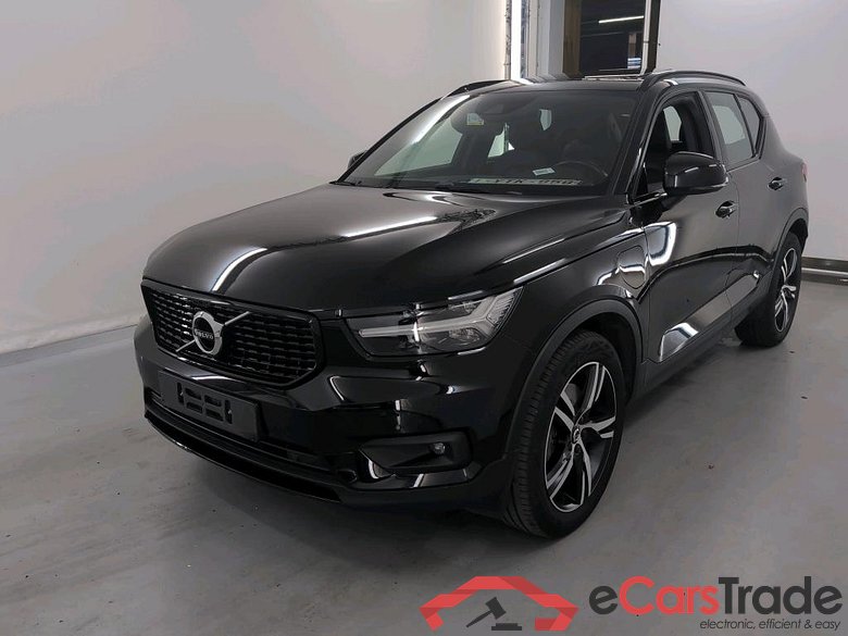 VOLVO XC40 1.5 T5 RECHARGE GEARTRONIC R-DESIGN