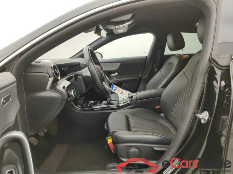 Mercedes-Benz CLA Shooting Brake CLA 180 d 5d #3