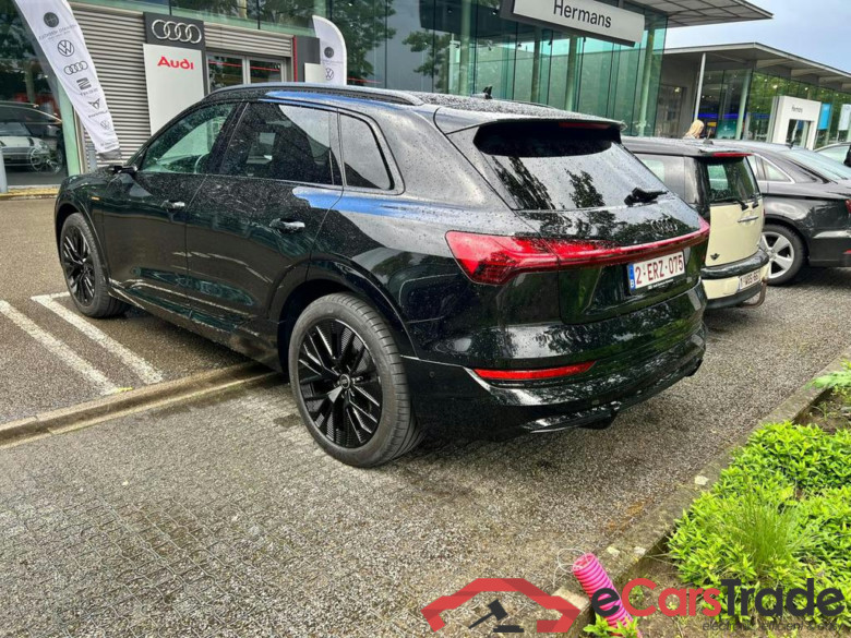 AUDI e-tron 71 kWh 50 Quattro S line #4