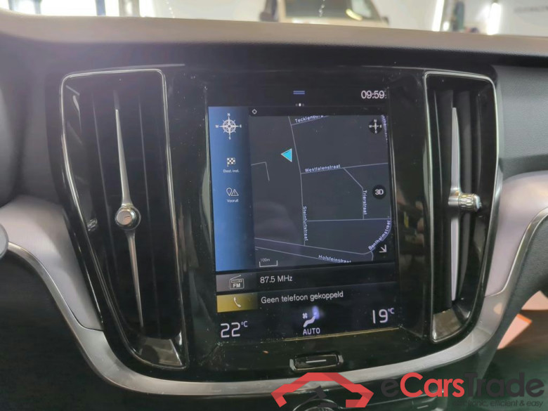 VOLVO V60 120 kW #2