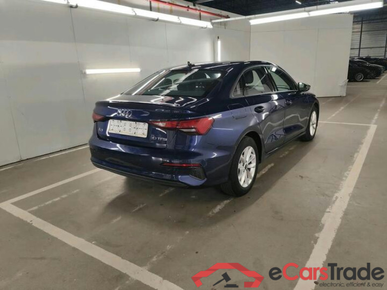 Audi A3 BERLINE A3 Berline 1.0 TFSi 30 Stronic Attraction B.E. (Mild Hybrid) 81kW/110pk  4D/P Auto-7 #4