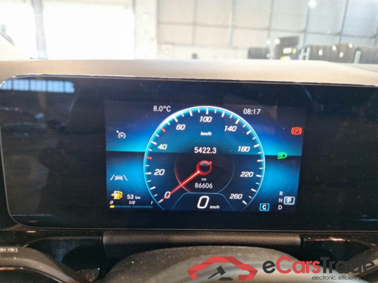MERCEDES-BENZ GLA / 2020 / 5P / CROSSOVER GLA 200 D AUTOMATIC BUSINESS EXTRA #4