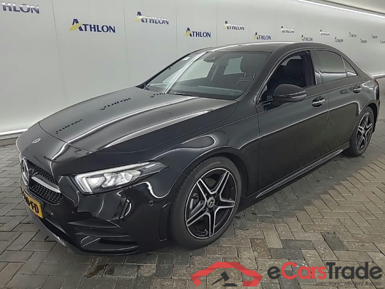 MERCEDES-BENZ A-Klasse Limousine A 180 DCT AMG Line 4D 100kW #1