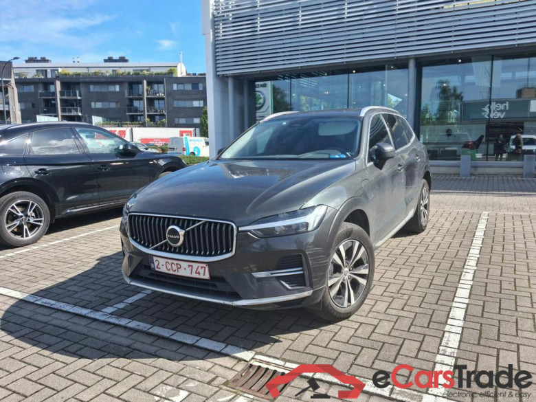 VOLVO XC60 2.0 T6 PHEV AWD Core Bright (257kW) #1
