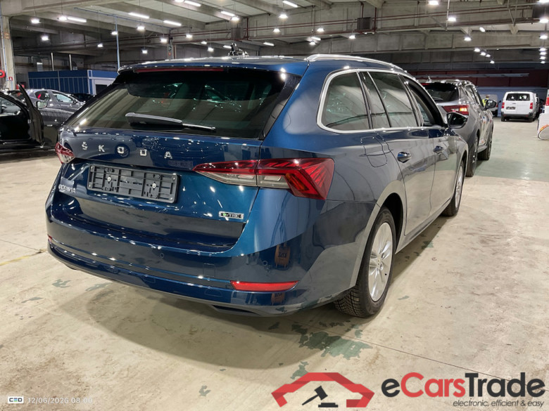 SKODA Octavia 1.0 TSI MHEV 81KW DSG CLEVER #4