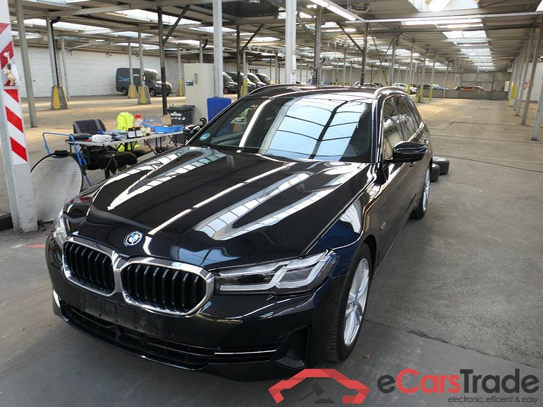 Baureihe 5 Touring 530 e 2.0 215KW AT8 E6d