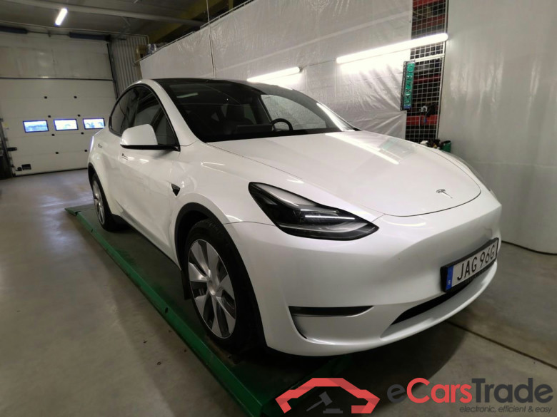Model Y Long-Range AWD #1