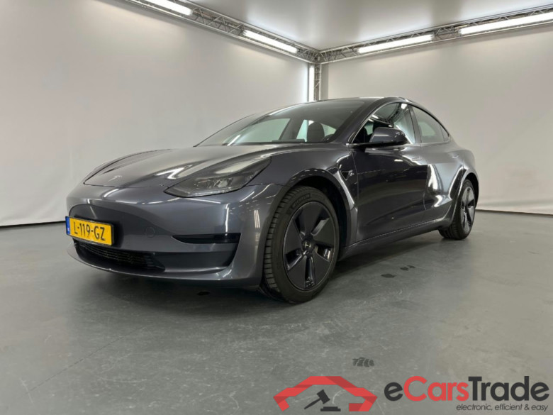 Tesla Model 3 Standard RWD Plus 60 kWh #1