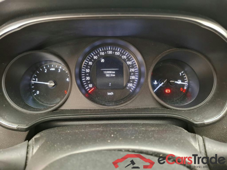 Megane IV Berline 5pt. Société Air 1.5 dCi 90CV BVM6 E6 #6