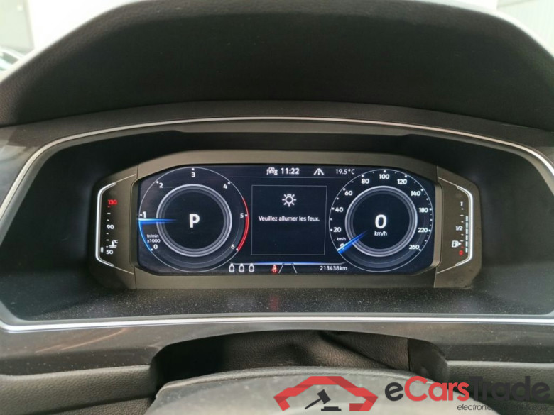 Volkswagen Tiguan Allspace 2.0 TDI DSG 4MOTION Life 5d #6