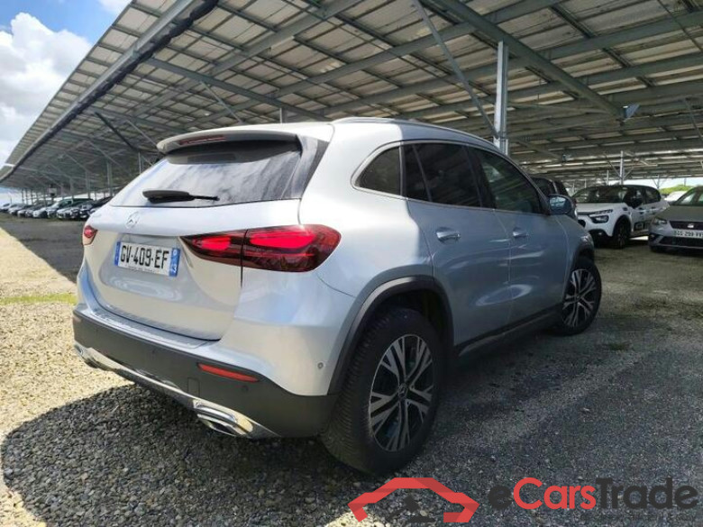 Mercedes GLA 200d Facelift Aut. LED Widescreen Navi 1/2 Sport-Leather KeylessGo Camera Klima PDC ... #3