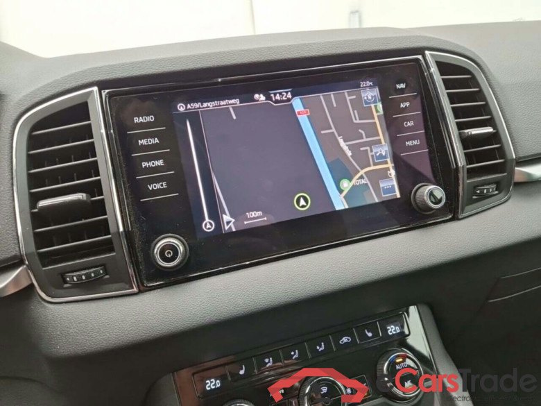 Skoda Karoq 2.0 CRTDI Aut. Navi KeylessGo Camera Klima PDC ... #6