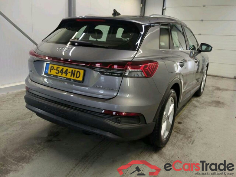 AUDI Q4 e-tron 40 Launch ed. 77 kWh #2