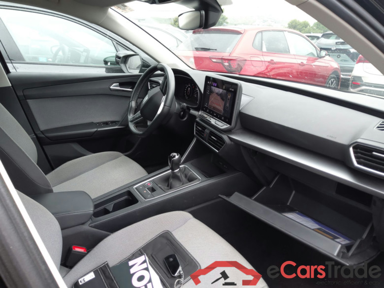 SEAT Leon 1.5 TSI 85 KW (115 CV) Style 25 Aniversario Manual Sport Tourer #3