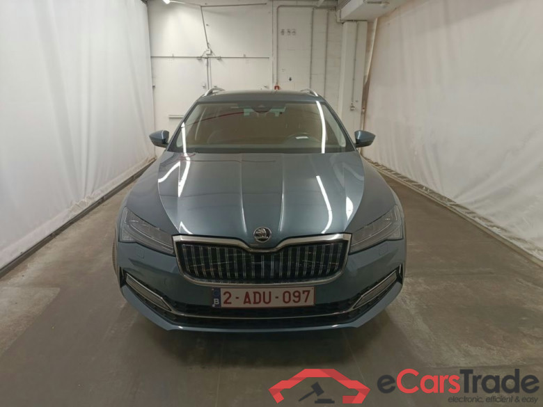 Skoda Superb Combi 1.4 TSI iV 160kW DSG6 Style 5d #5