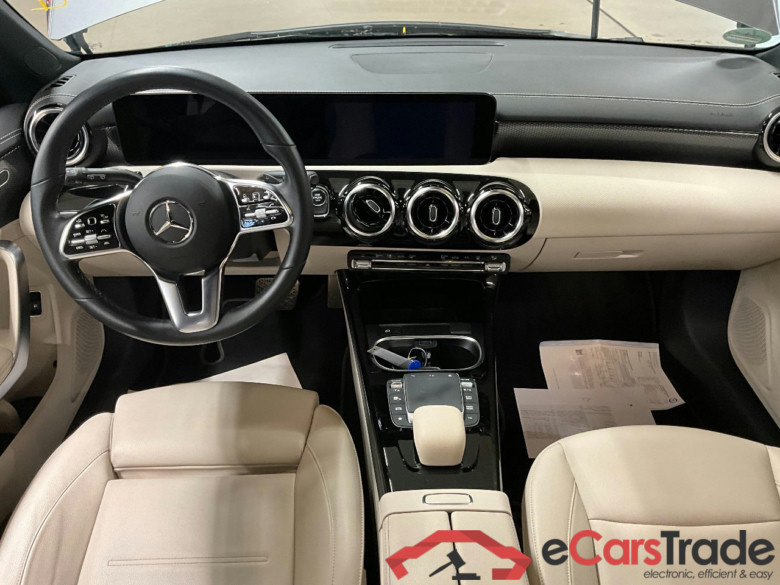CLA -Klasse Shooting Brake CLA 250 e (118.686) 1.3 160KW AT8 E6d #3