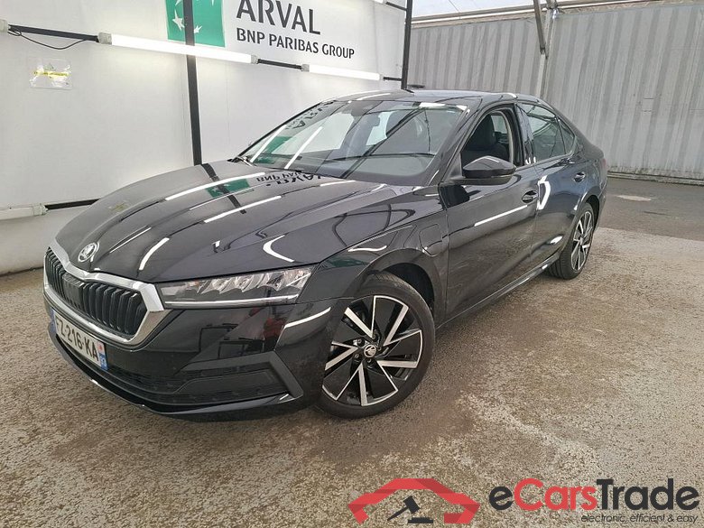 SKODA Octavia / 2020 / 5P / Berline 1.4 TSI PHEV iV 204 DSG6e Business