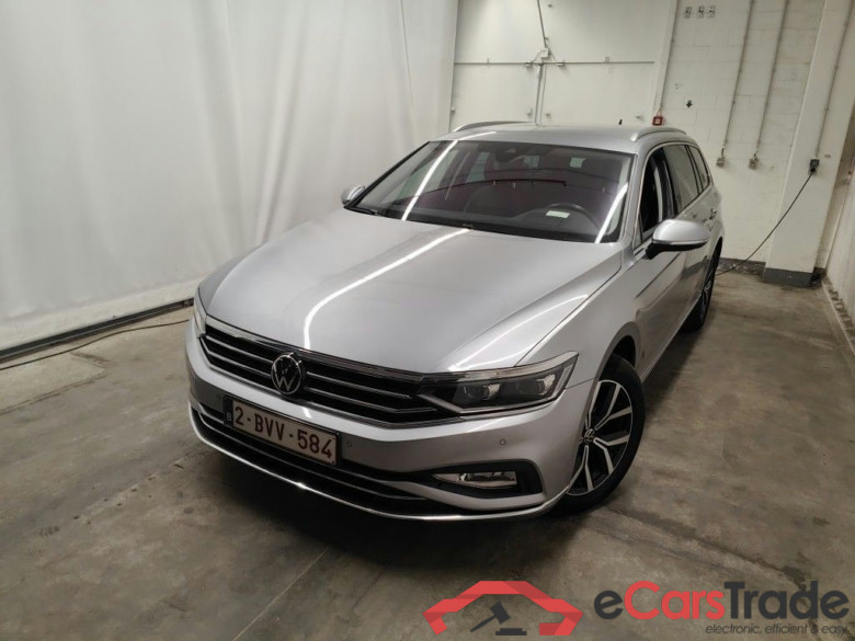 Volkswagen Passat Variant 2.0 TDI SCR 110kW DSG7 Elegance Business 5d #1