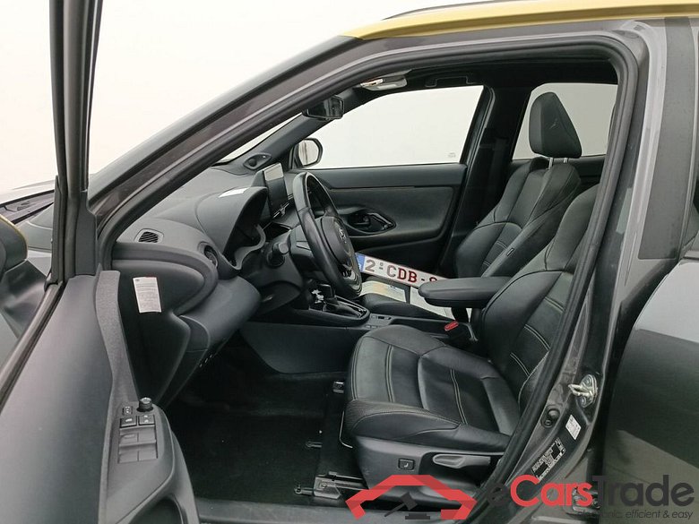 Toyota Yaris Cross 1.5 VVT-ie Hybrid Premiere CVT 5d #3