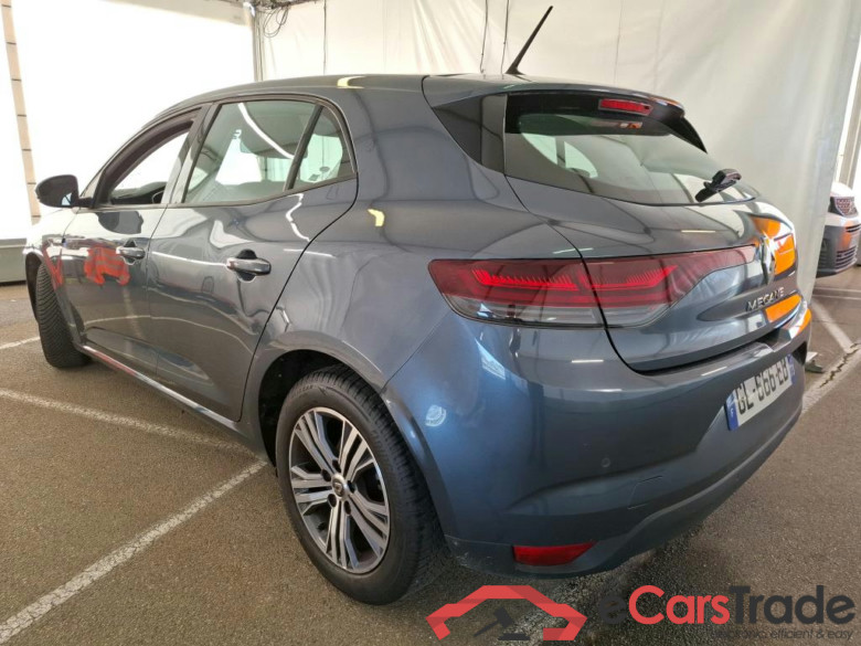RENAULT Mégane Berline / 2020 / 5P / Berline evolution TCe 140 #2