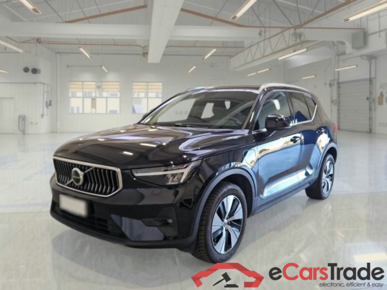 VOLVO XC40 / 2021 / 5P / SUV T4 RECHARGE PLUG-IN AUTO CORE #1
