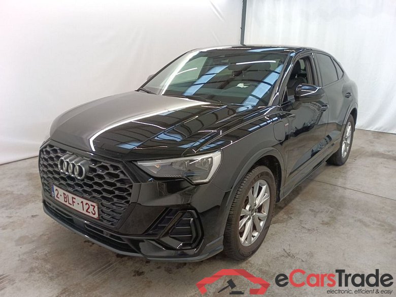 Audi Q3 Sportback 45 TFSI e S tronic S Line 5d