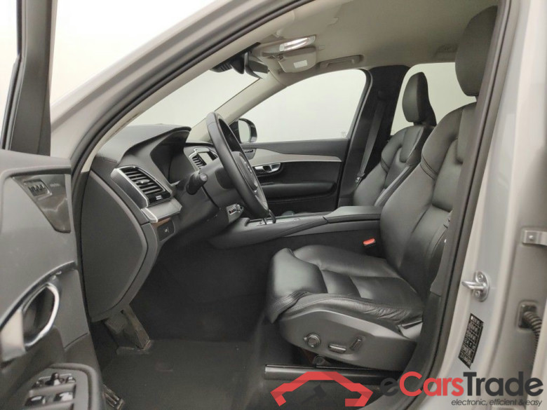 VOLVO XC90 DIESEL - 2019 2.0 B5 235hp 4WD Plus Dark 5d #3