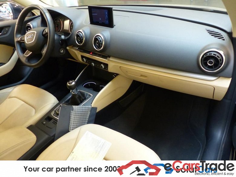 AUDI A3 SB 1.6TDI 105Hp Navi Leather Klima PDC #5