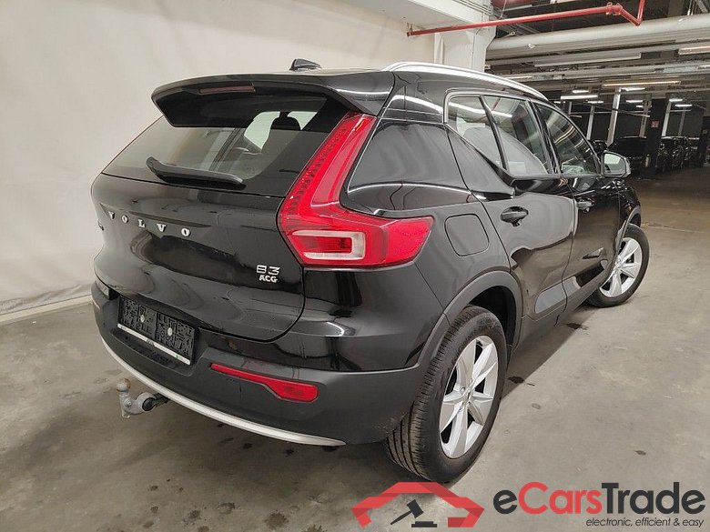Volvo XC40 B3 Core DCT 5d #2