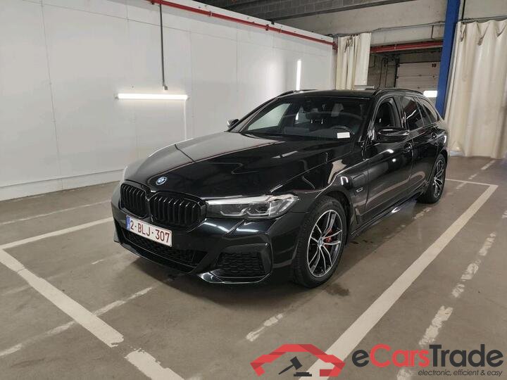 BMW 5 Reeks Touring 5 Reeks Touring 520e 150kW (PHEV) 150kW/204pk  5D/P Auto-8