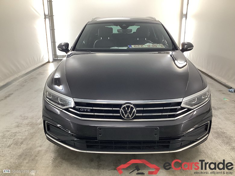 VOLKSWAGEN PASSAT VARIANT 1.4 TSI MSQ VARIANT GTE BUSINESS #2