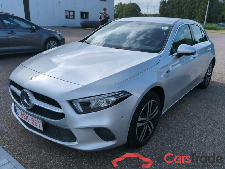 MERCEDES-BENZ CLASS A (W177) A 250 e PHEV Business Solution #1