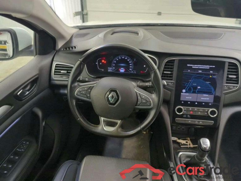 RENAULT Mégane Estate 1.3 TCe Intens #3