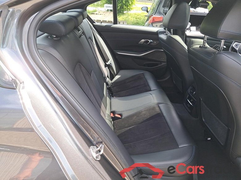 BMW 3 - 2019 320iA OPF #6