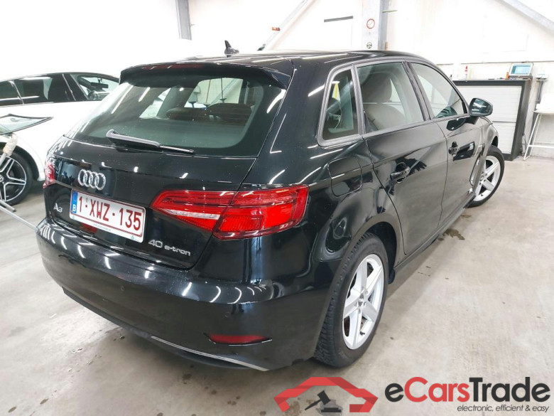 Audi A3 SB 1.4 40 TFSIe Plug-In Hybrid Aut. LED-Matrix Virtual Navi-Pro Leather KeylessGo Camera Klima PDC ... #2