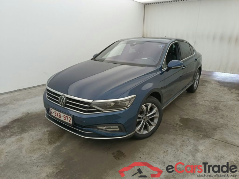 Volkswagen Passat 2.0 TDI 90kW Elegance Business DSG 4d #1