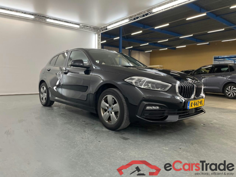 BMW 1-serie 118i Executive #2