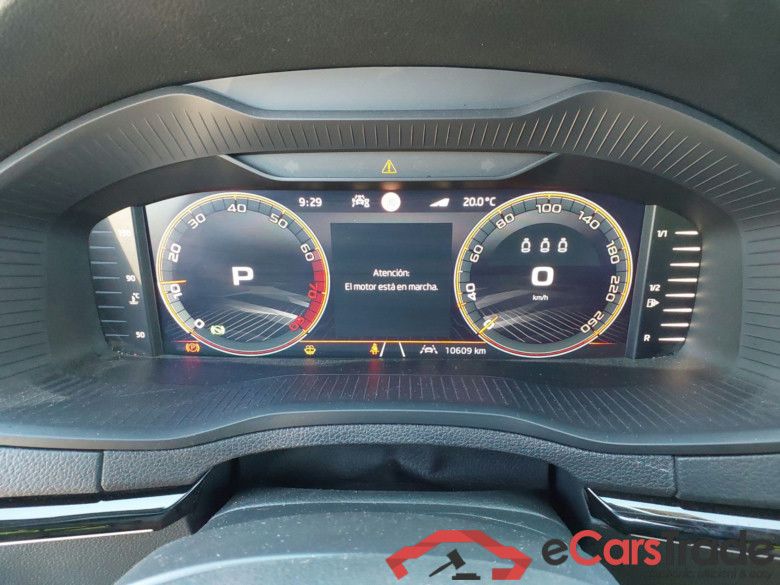 SKODA Karoq 1.5 TSI 110 kW (150 CV) DSG 7 vel. Sportline(Winterpack) #4
