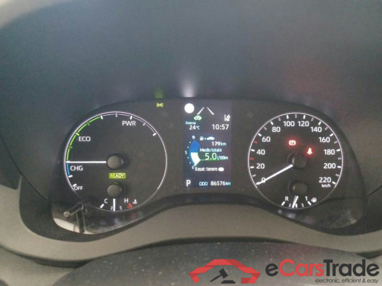 TOYOTA YARIS / 2020 / 5P / BERLINA HYBRID BUSINESS MY20 #4