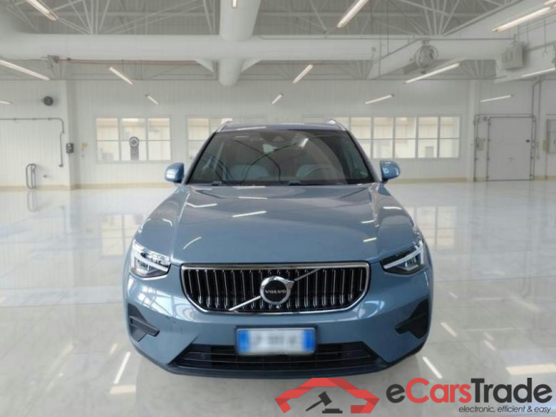 VOLVO XC40 / 2021 / 5P / SUV T5 RECHARGE PLUG-IN AUTO CORE #6