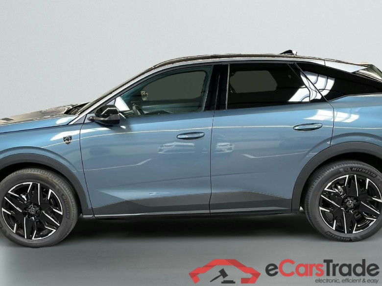 Peugeot 3008 Hybrid 145 e-DCS6 GT #4