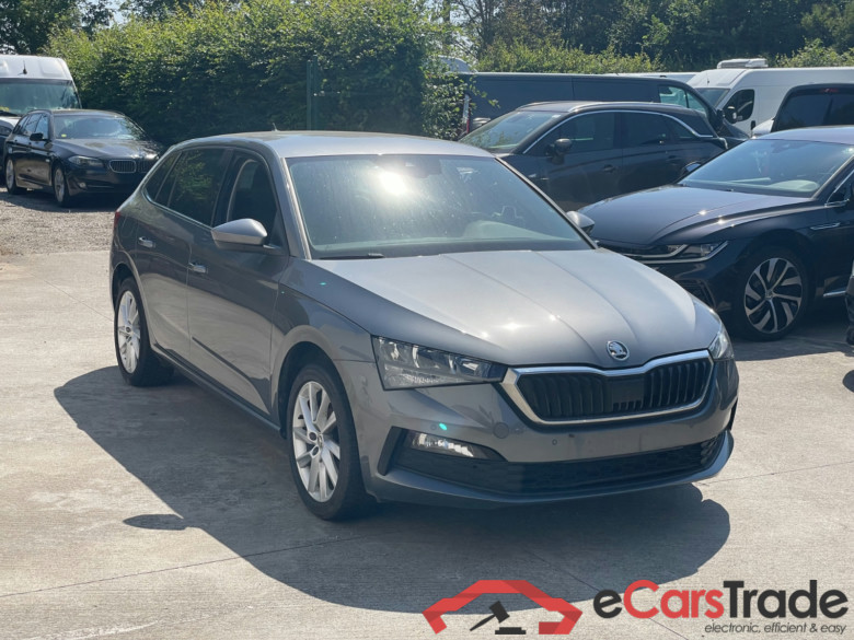 Skoda Scala 1.0 TGI Clever LED Virtual Navi KeylessGo Camera Klima PDC ... #2