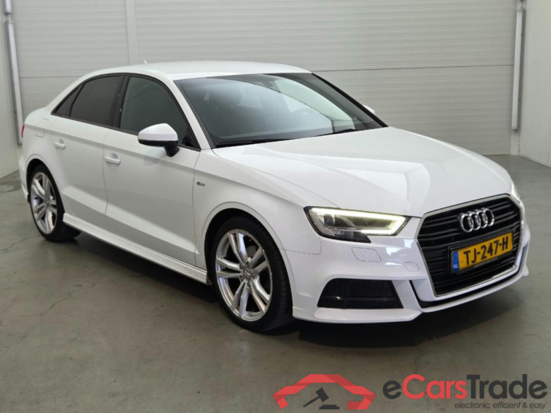 AUDI A3 Limousine 1.0 TFSI Sport S Line Edition #2