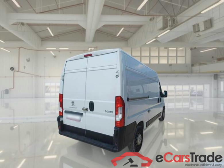 PEUGEOT BOXER / 2014 / 4P / FURGONE 333 L2H2 2.2 BLUEHDI 140CV SeS #2