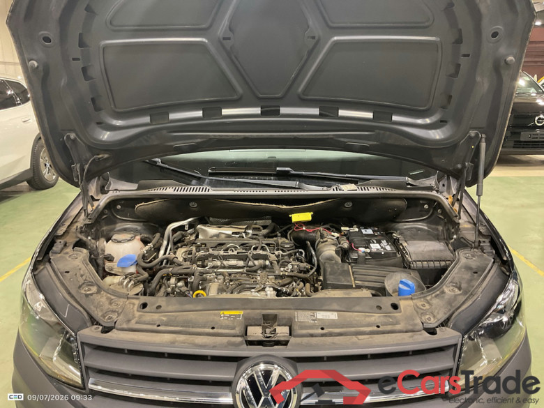 VOLKSWAGEN Caddy 2.0 CRTDI 75KW SCR BMT VAN #6