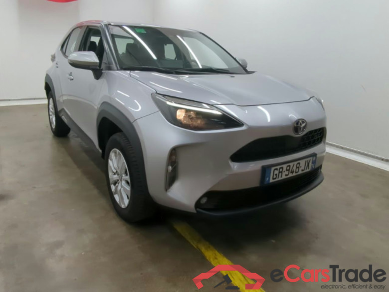 TOYOTA Yaris Cross Hybride / 2021 / 5P / SUV 1.5 HYBRID 116H DYNAMIC BUSINESS BEY AWD #2