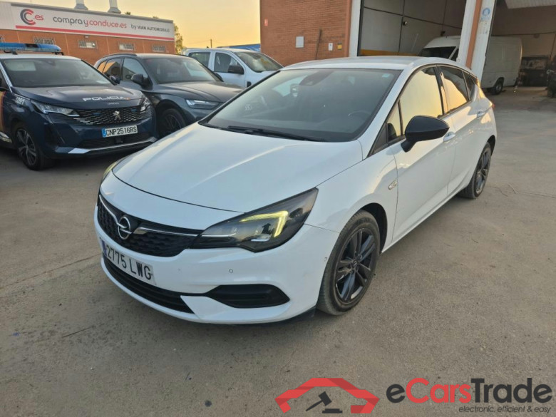 OPEL Astra / 2019 / 5P / berlina con portón 1.2T SHL 81kW (110CV) Design & Tech #1