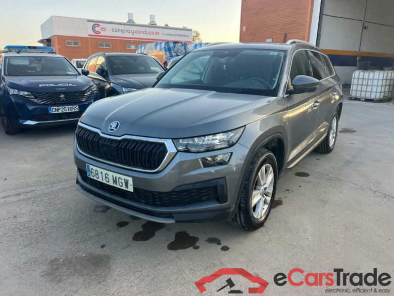 SKODA Kodiaq / 2021 / 5P / todoterreno 2.0 TDI 110KW (150cv) DSG 4x4 Ambition #1
