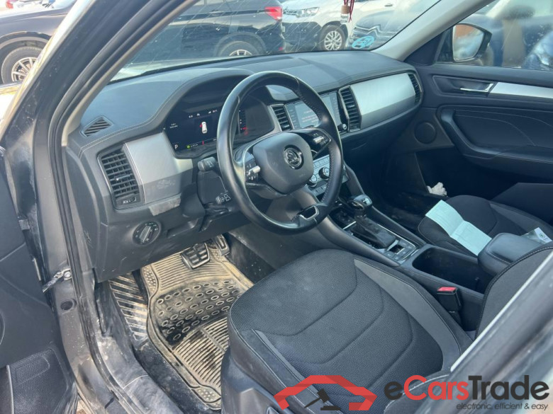 SKODA Kodiaq / 2021 / 5P / todoterreno 2.0 TDI 110KW (150cv) DSG 4x4 Ambition #3